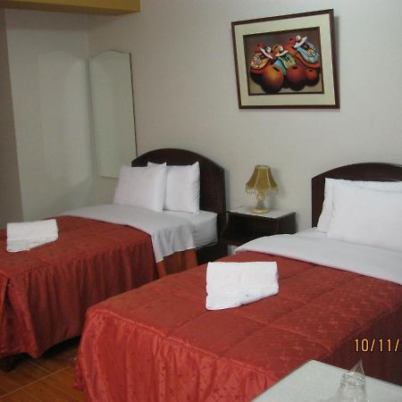 Hotel Plaza Bolognesi 344 Трухильо Экстерьер фото