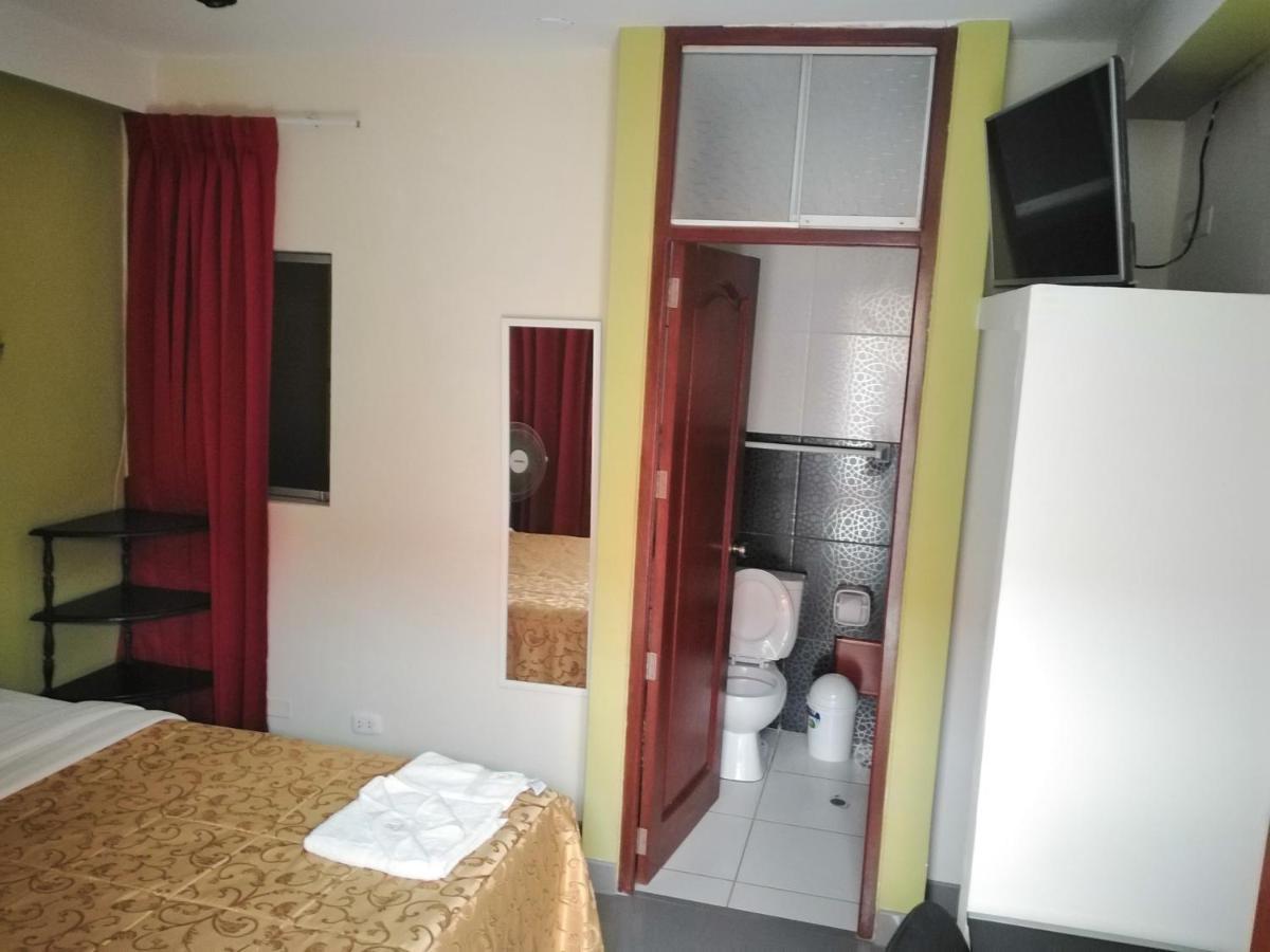 Hotel Plaza Bolognesi 344 Трухильо Экстерьер фото