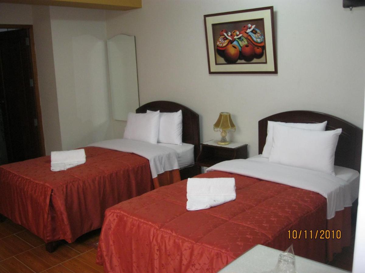 Hotel Plaza Bolognesi 344 Трухильо Экстерьер фото