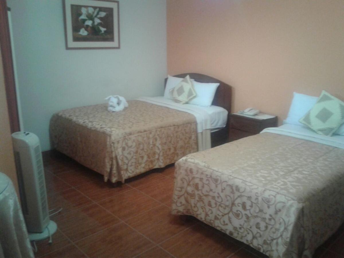 Hotel Plaza Bolognesi 344 Трухильо Экстерьер фото
